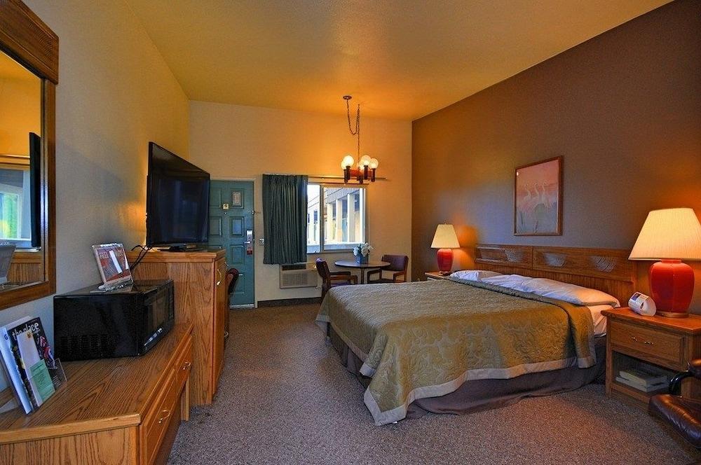 Costa Mesa Inn - Newport Beach Area Exteriör bild