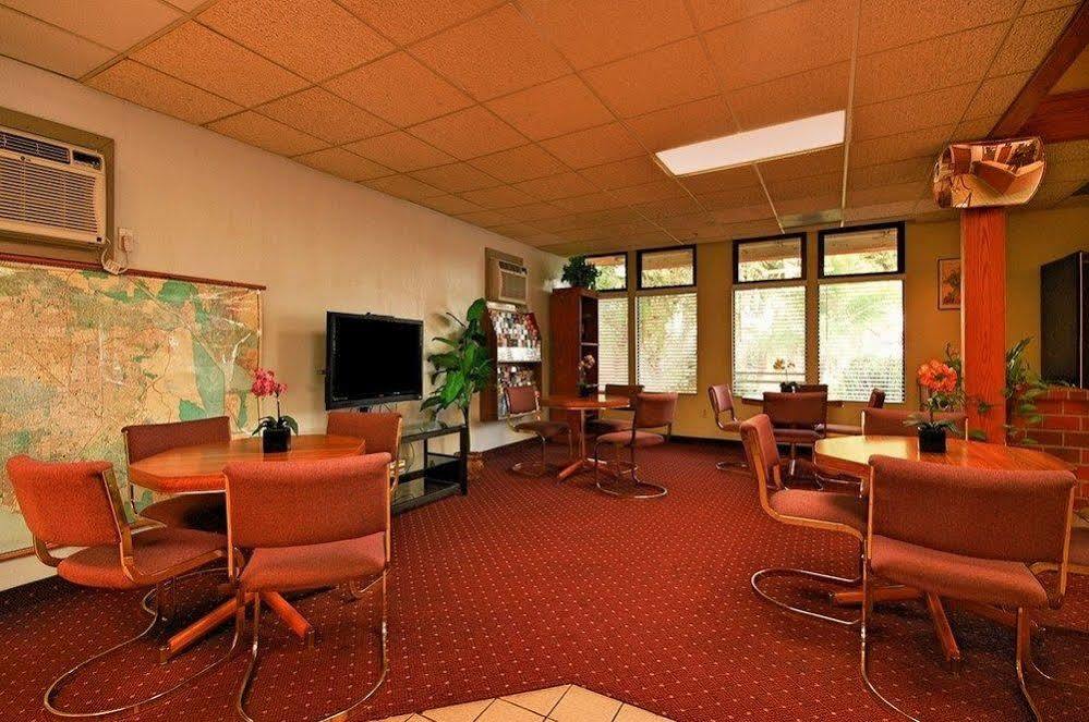 Costa Mesa Inn - Newport Beach Area Exteriör bild