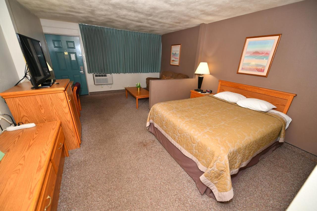 Costa Mesa Inn - Newport Beach Area Exteriör bild